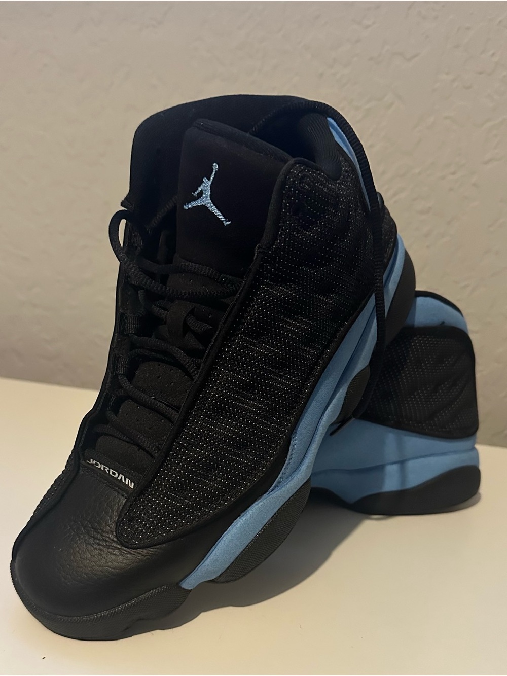 Air Jordan 13 Retro Black University Blue Men’s Size 9 DJ5982-041